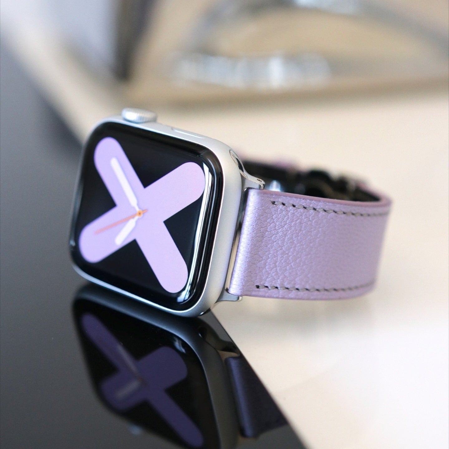 Apple watch band - Lavande Luxe Edition - French Chèvre leather