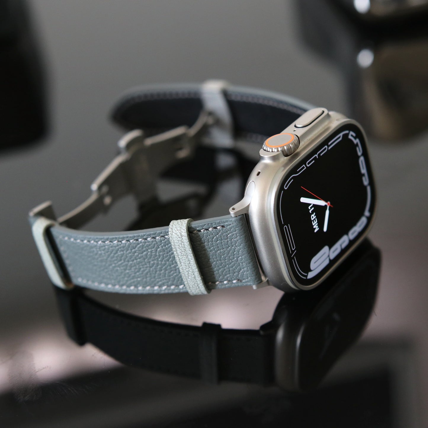 Apple watch band - Nuage Edition - French Chèvre leather