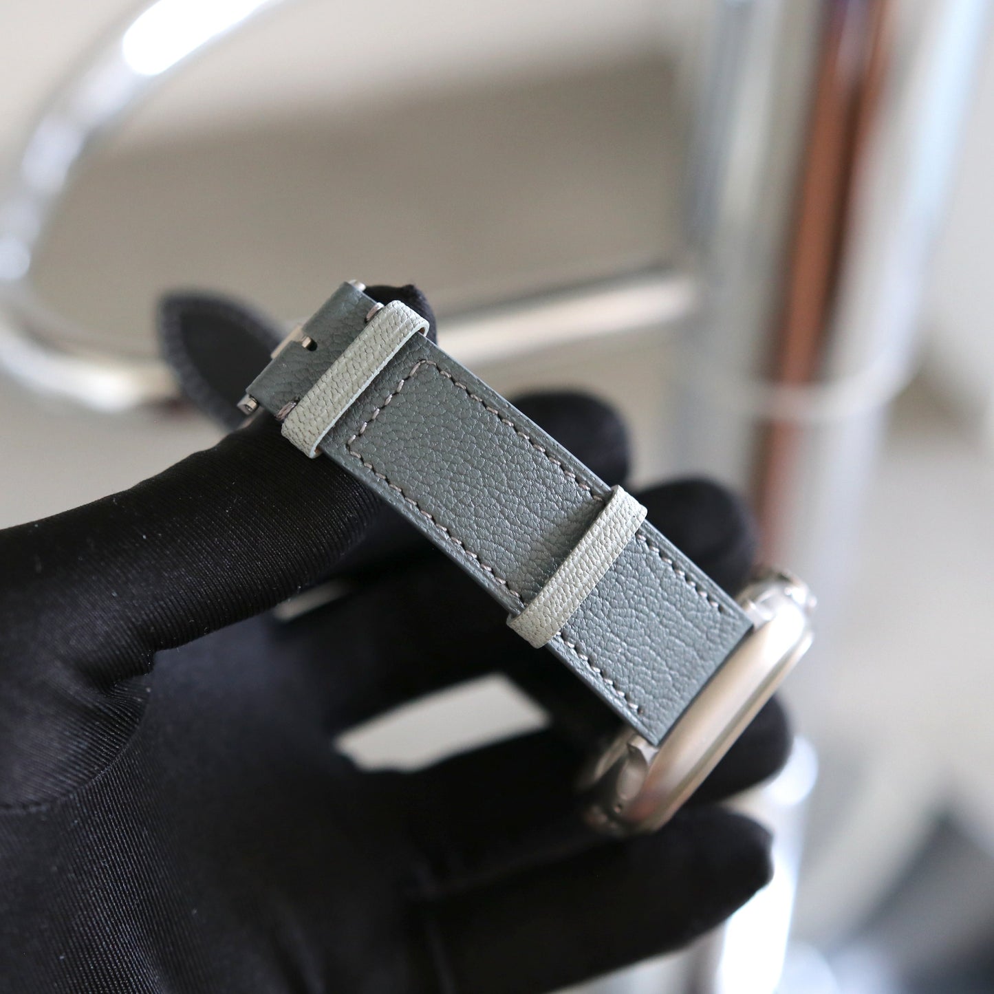 Apple watch band - Nuage Edition - French Chèvre leather