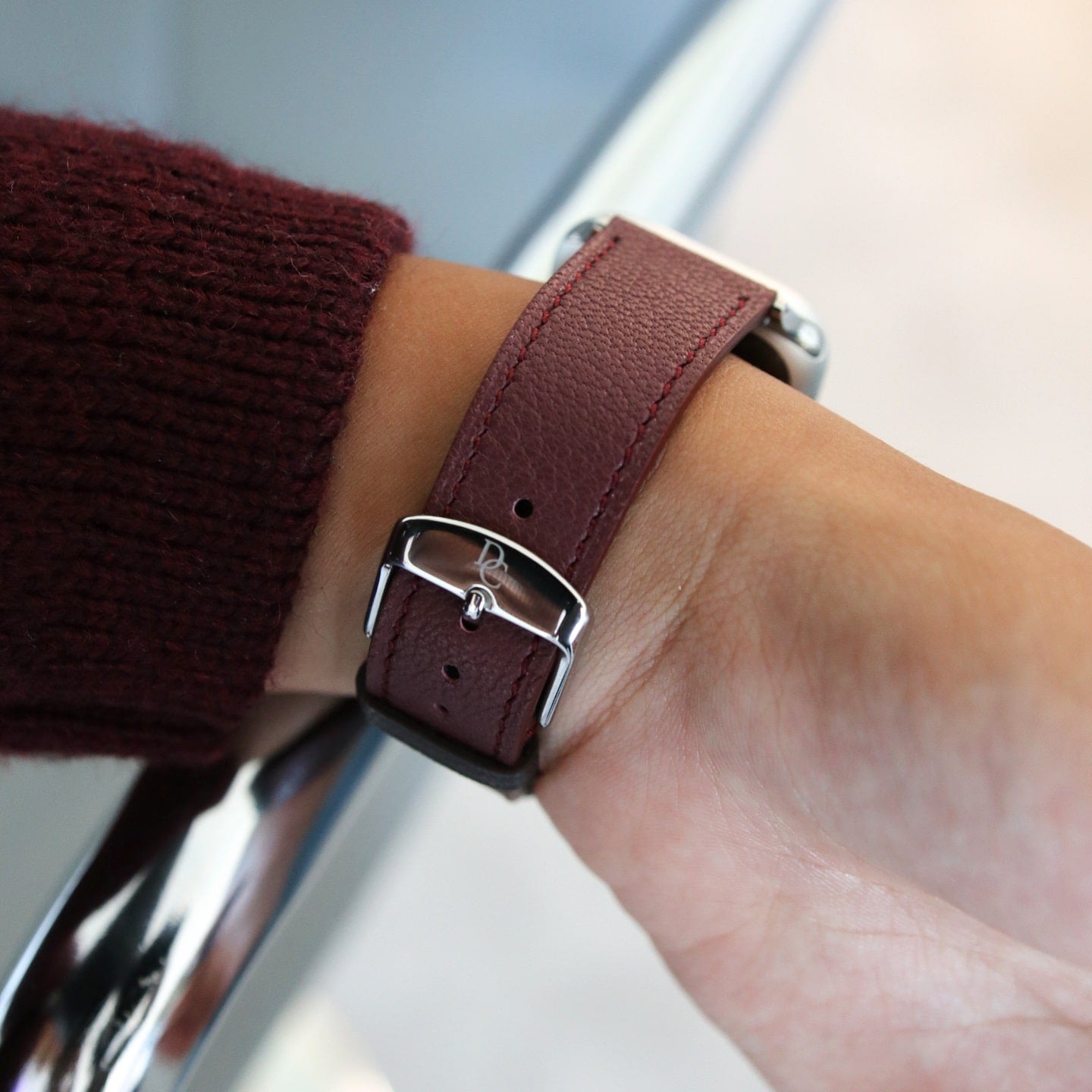 Apple Watch Band - Bordeaux Luxe Edition - French Chèvre leather