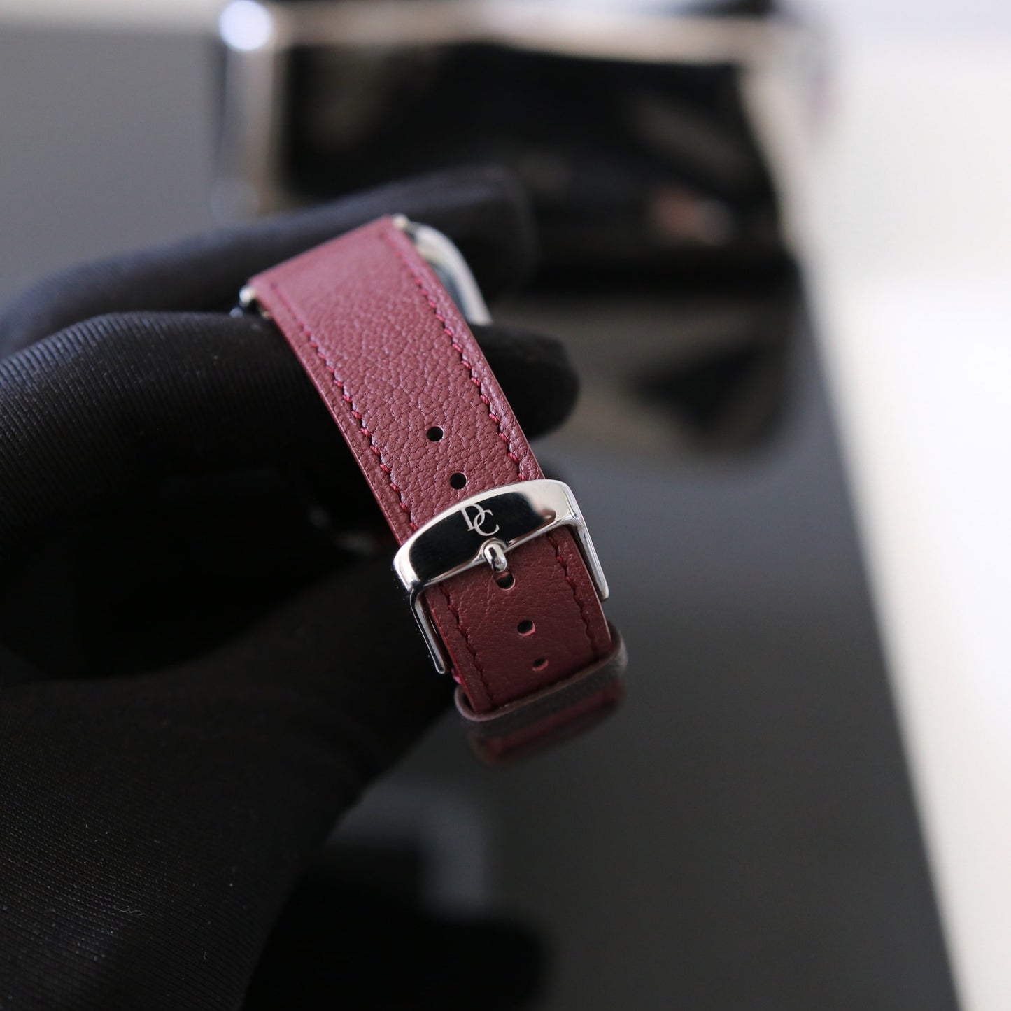 Apple Watch Band - Bordeaux Luxe Edition - French Chèvre leather
