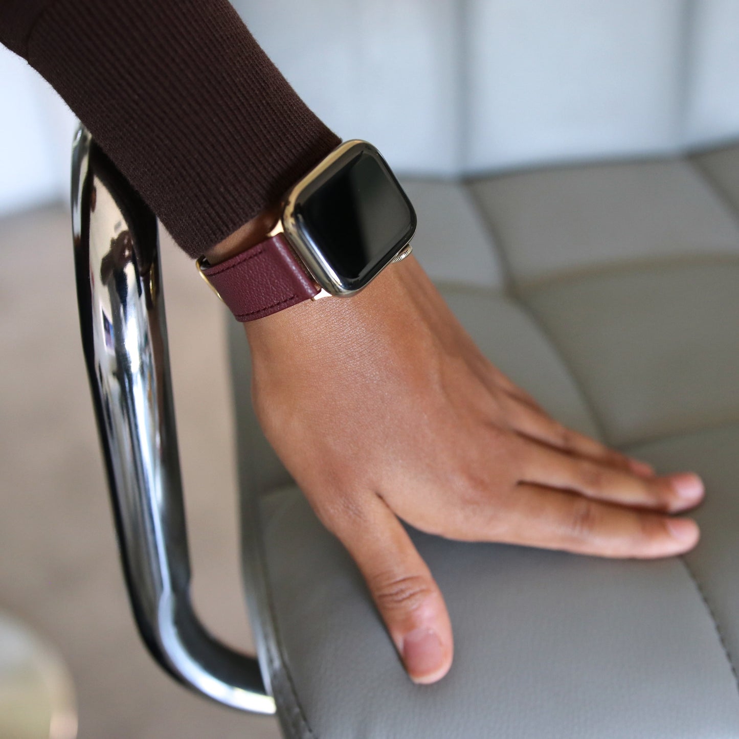 Apple Watch Band - Bordeaux Luxe Edition - French Chèvre leather