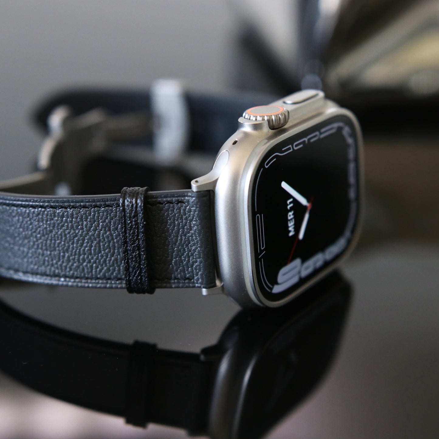 Apple watch band - Storm Edition - French Chèvre leather
