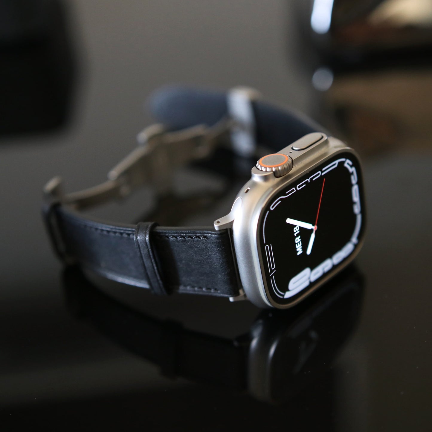 Apple Watch Band - Noir Heritage Edition - Italian Martino Leather