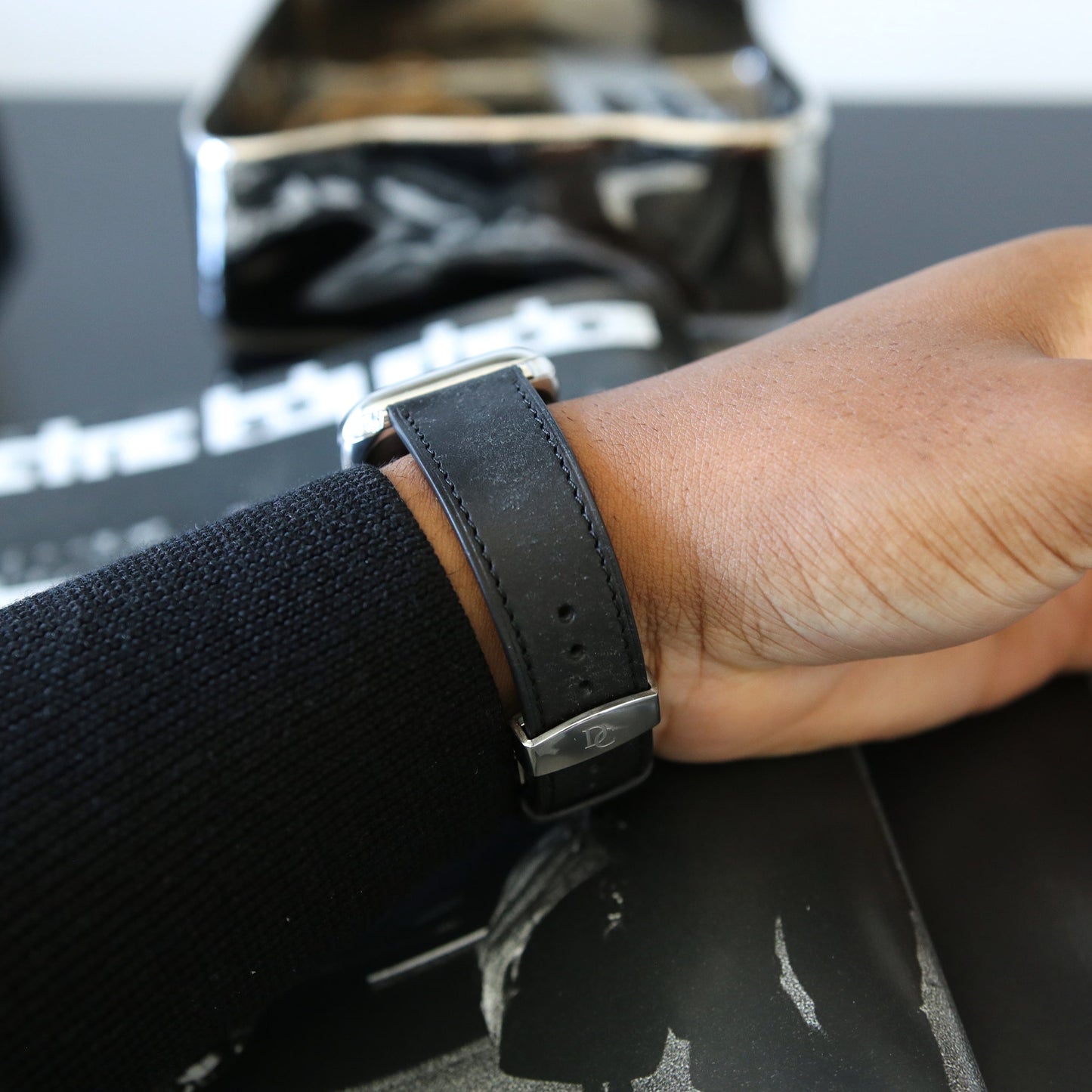 Apple Watch Band - Noir Heritage Edition - Italian Martino Leather