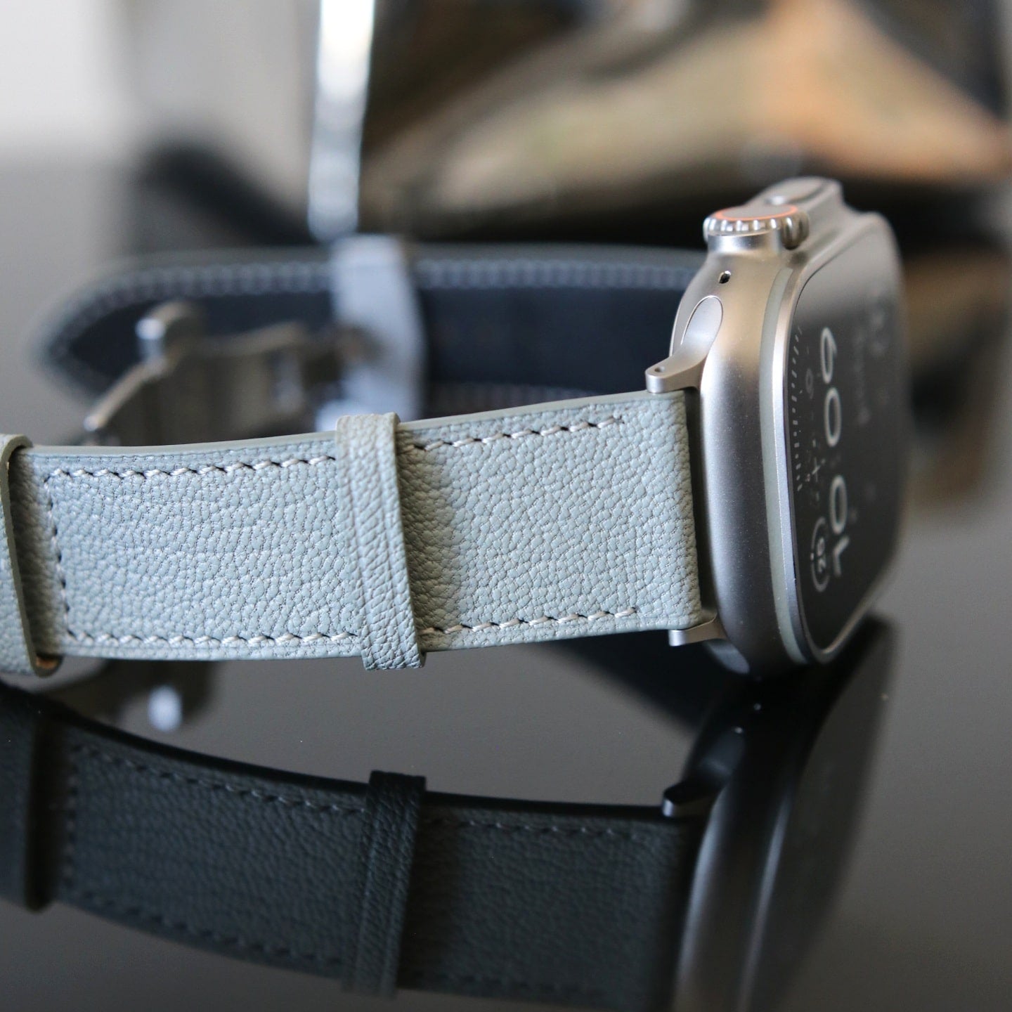 Apple watch band - Gris Galet Edition - French Chèvre leather