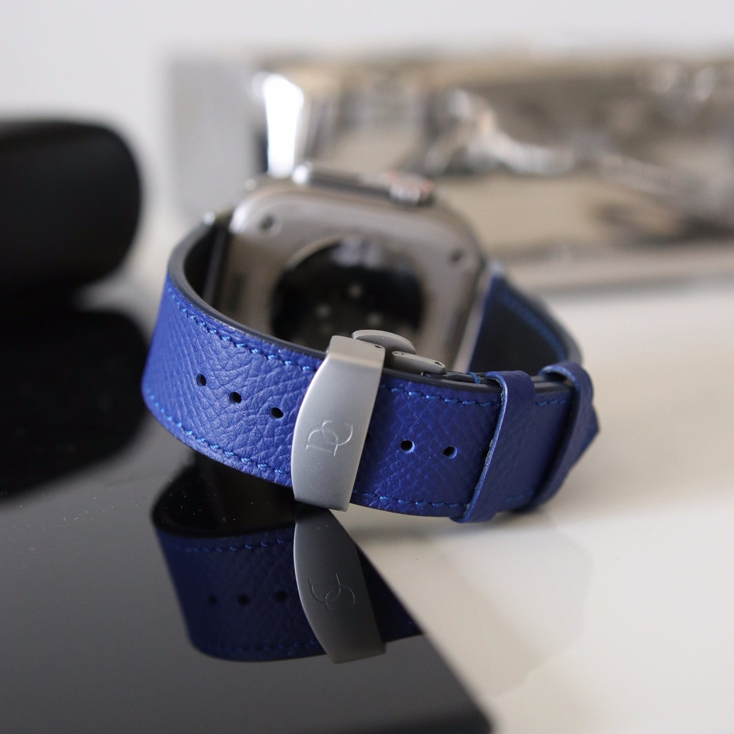 Apple Watch Band - Bleu Royal Edition - French Epsom leather