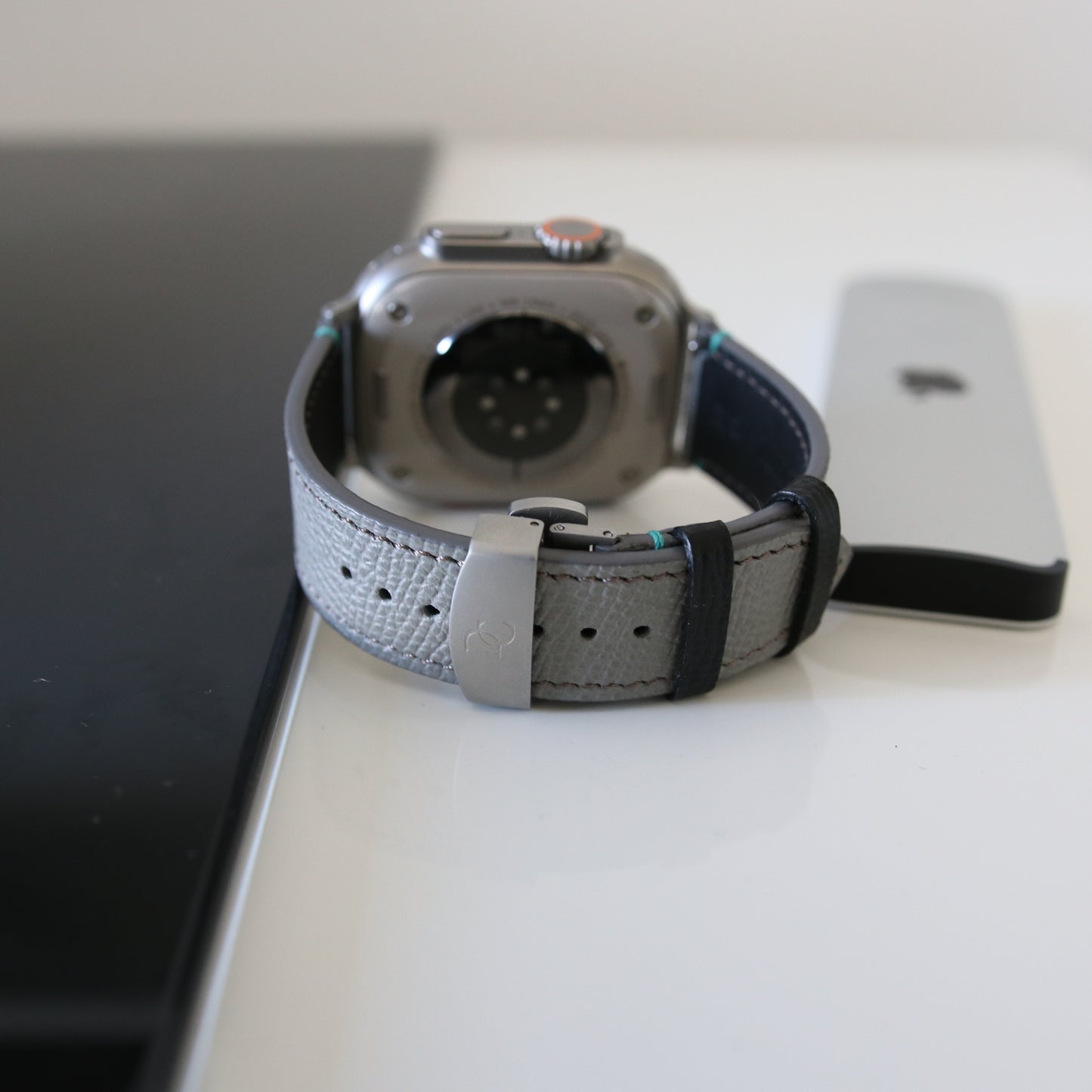 Apple watch band - Gris Tiffany Edition - French Epsom leather