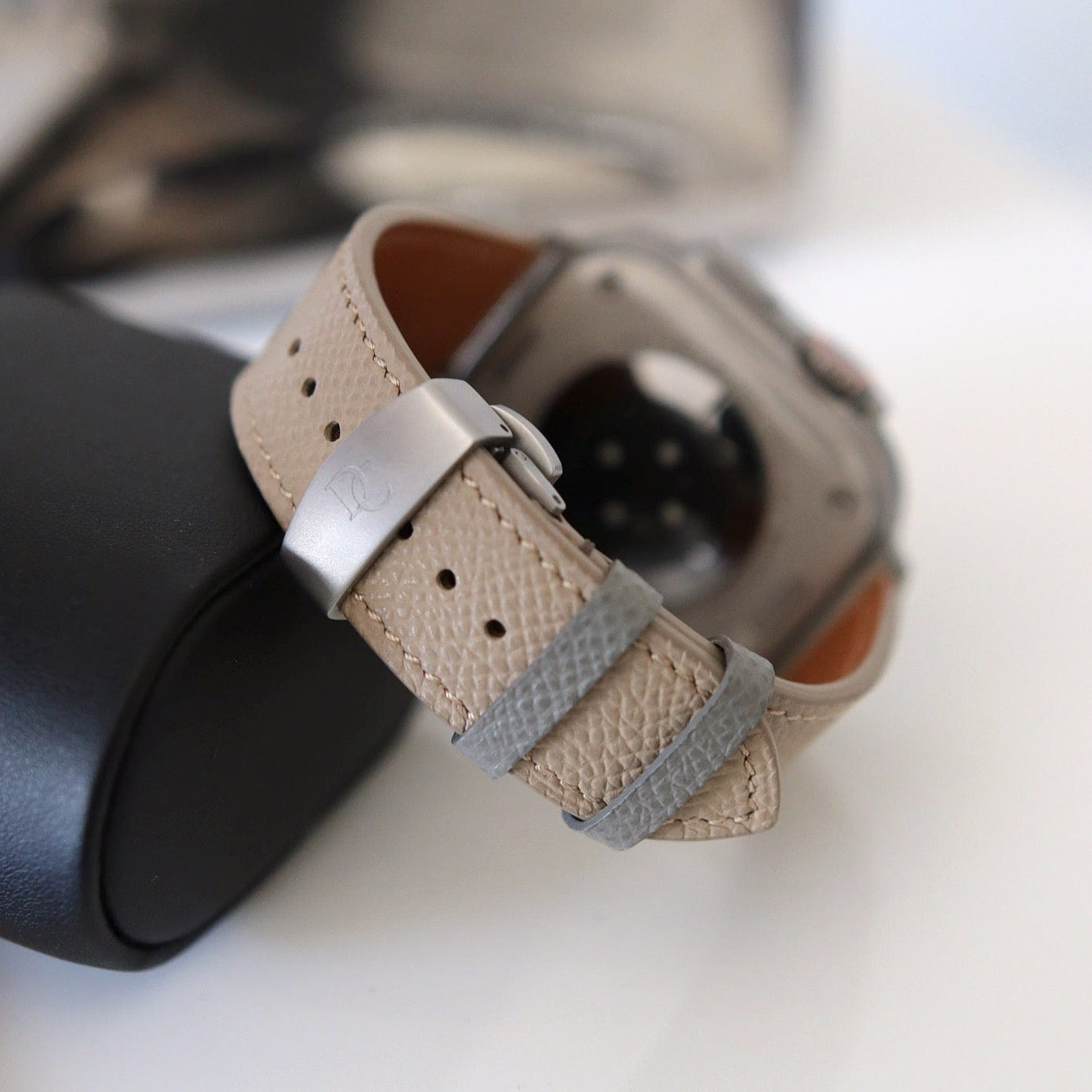 Apple Watch Band - Desert Edition - French Epsom leather