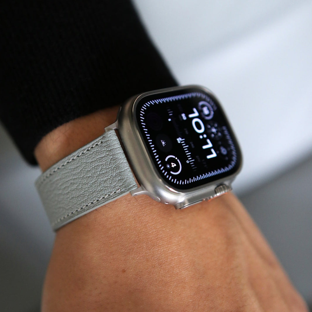 Luxury Apple watch band - Gris Galet Edition - French Chèvre leather