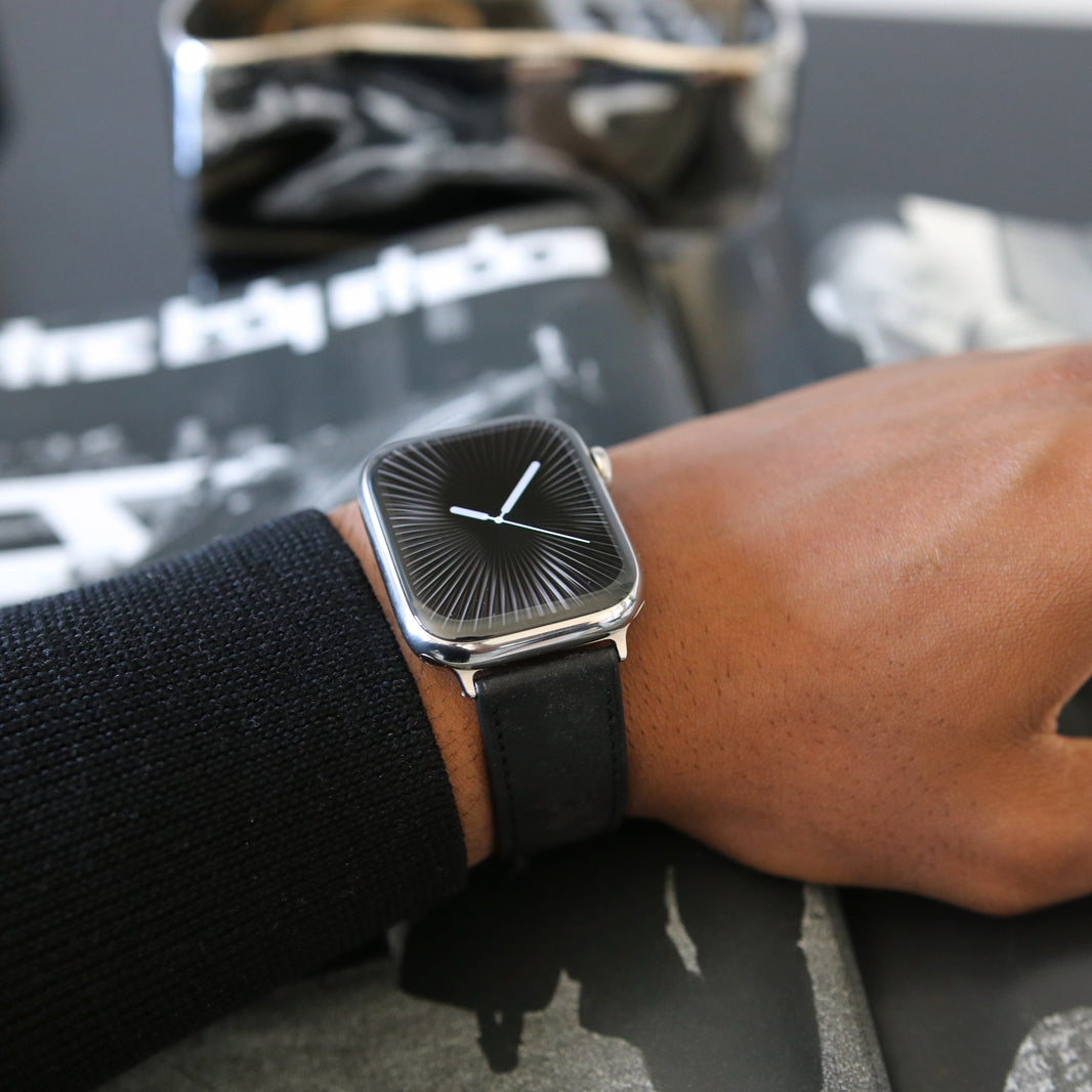 Luxury Apple Watch Band - Noir Heritage Edition - Italian Martino Leather