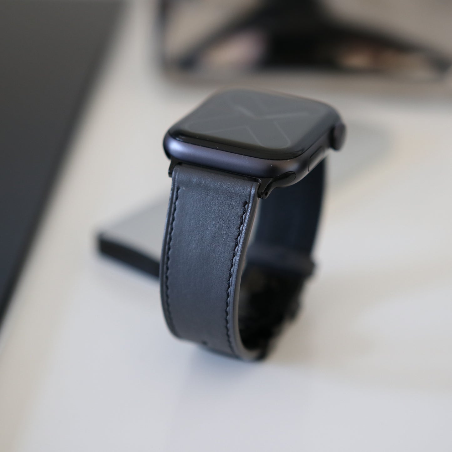 Apple watch Band - Shadow Edition - Italian Barenia leather